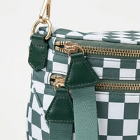 Carry Lite — Die geräumigste Crossbody Tasche